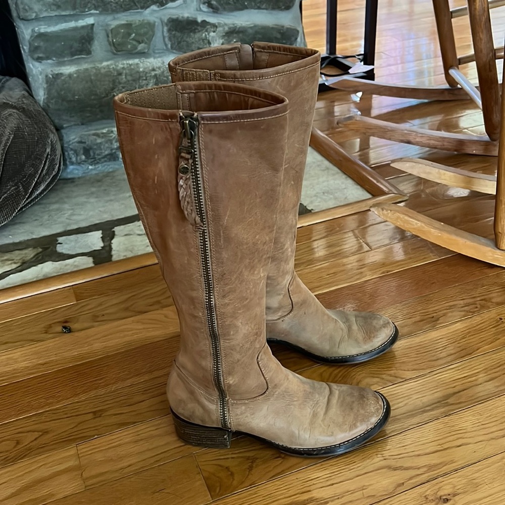 Lucky brand leather riding boot
